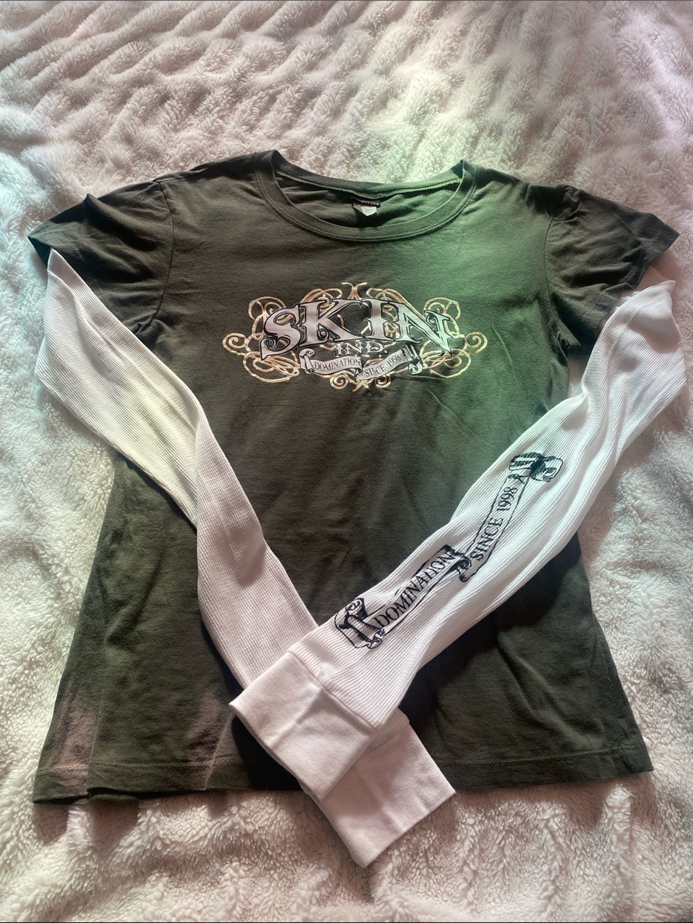 Vintage Skin Olive Green Layered-Look Long Sleeve Tee with White Sleeves